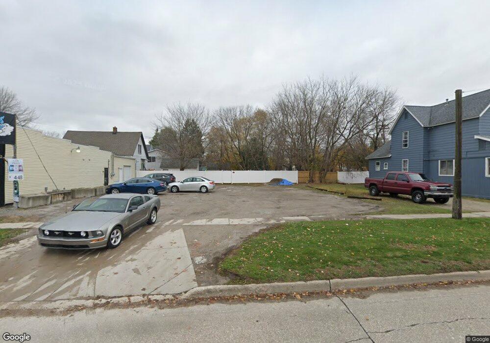 2000 10th St unit 2024, Port Huron, MI 48060 - photo 1