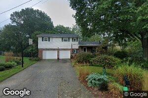 1702 Fireside Dr, Cincinnati, OH 45255