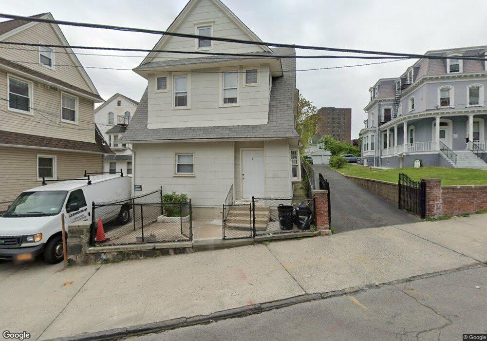 7 Cedar Place, Yonkers, NY 10705 - photo 1