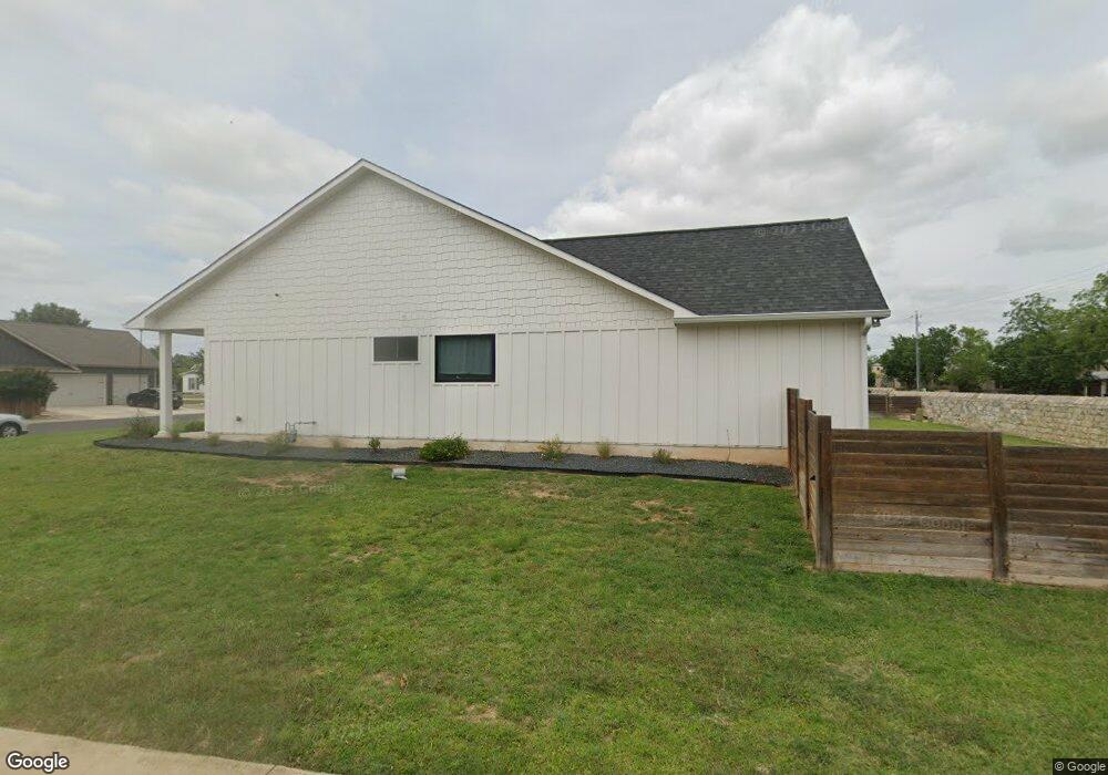 409 Cypress Ln unit 48, Fredericksburg, TX 78624 - photo 1