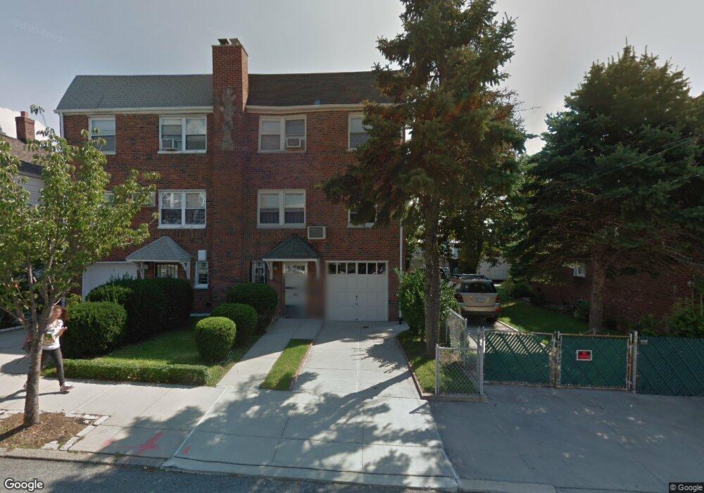 67-12 54th Ave unit 3, Maspeth, NY 11378 - photo 1