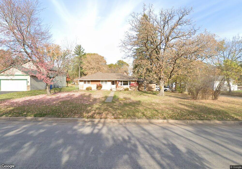 824 2nd Ave N, Sauk Rapids, MN 56379 - photo 1