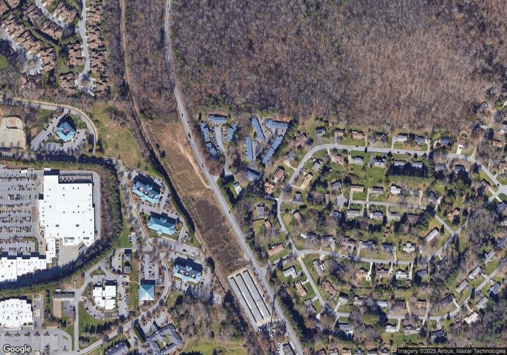 52 Hollybrook Dr, Asheville, NC 28803 - photo 1