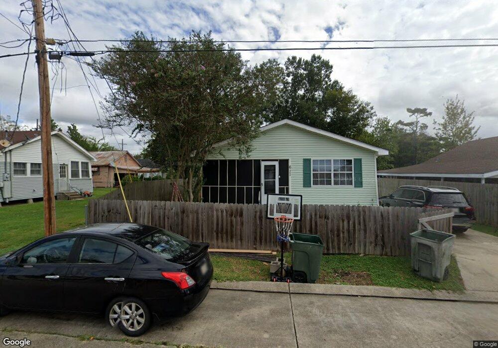611 Morgan St, Houma, LA 70360 - photo 1