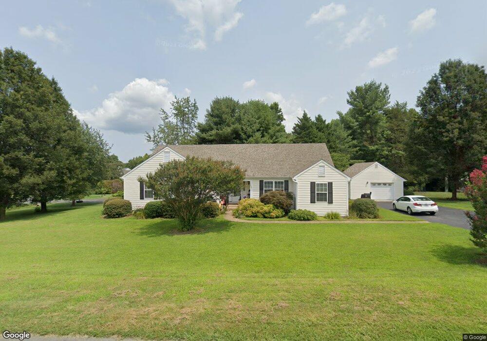 1499 Honeysuckle Ln, Charlottesville, VA 22902 - photo 1