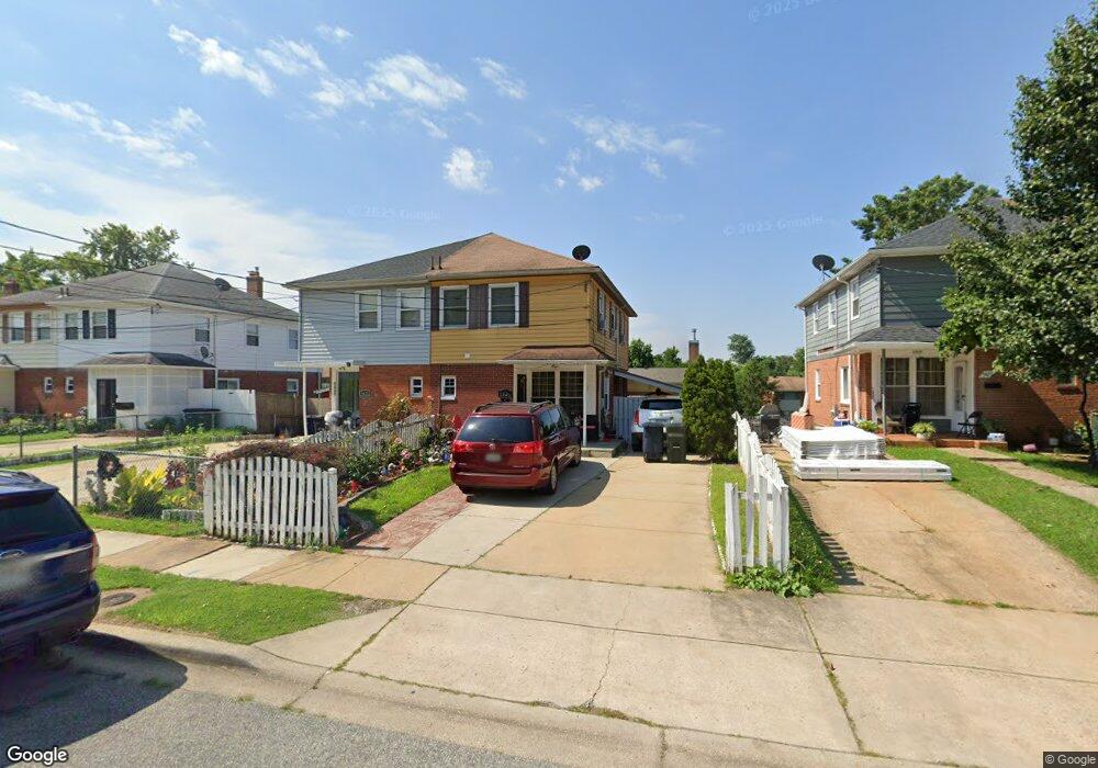 5431 Macbeth St, Hyattsville, MD 20784 - photo 1