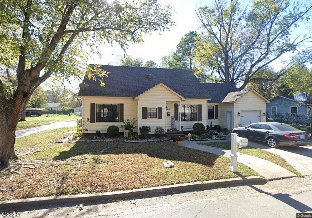 506 E 5th St, Stuttgart, AR 72160 - photo 1