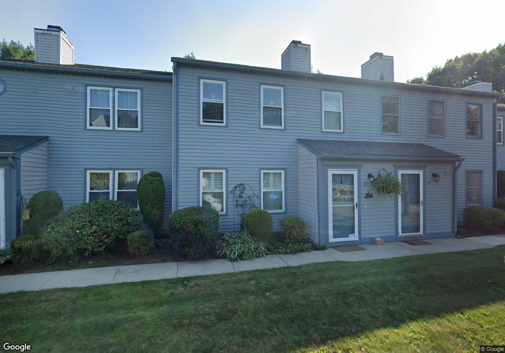 54 Willow Glen Cir unit 54, Warwick, RI 02889 - photo 1