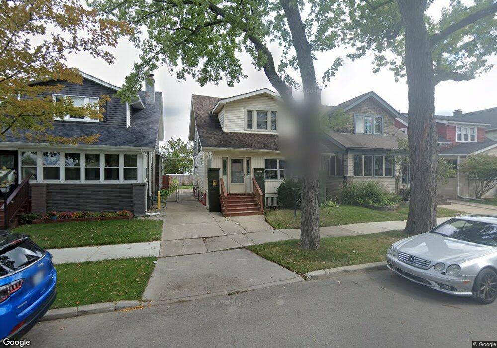 1160 Wayburn St, Grosse Pointe, MI 48230 - photo 1