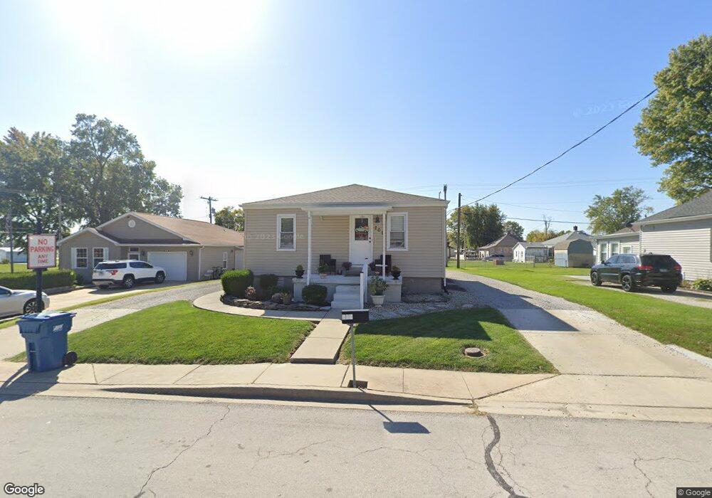 209 E Union St, Maryville, IL 62062 - photo 1