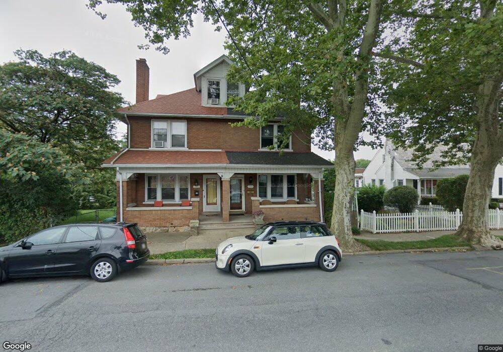 738 Maple St, Bethlehem, PA 18018 - photo 1