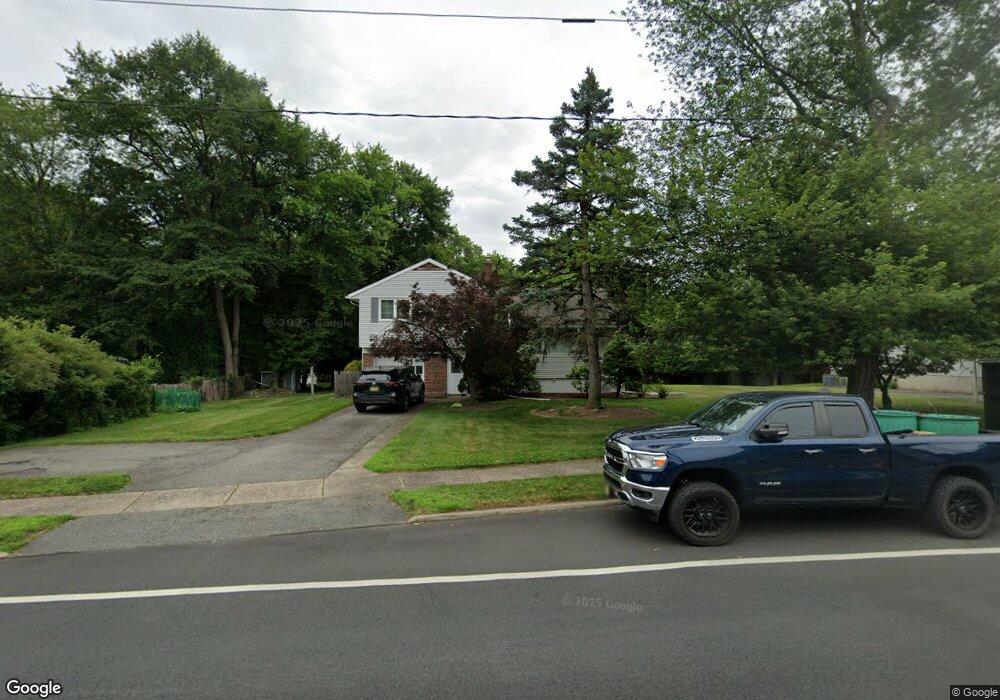 528 Knickerbocker Rd, Cresskill, NJ 07626 - photo 1