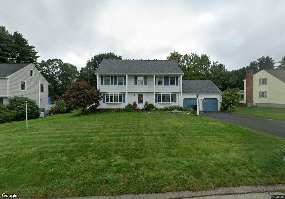 8 Reservoir Dr, Southborough, MA 01772 - photo 1