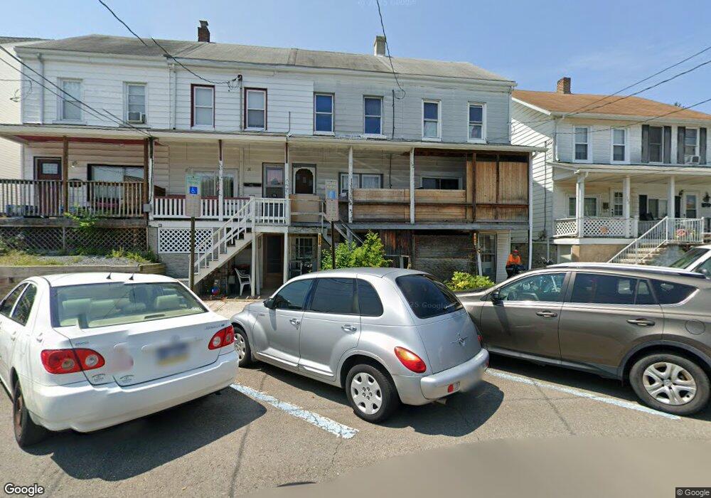 340 N 3rd St, Lehighton, PA 18235 - photo 1