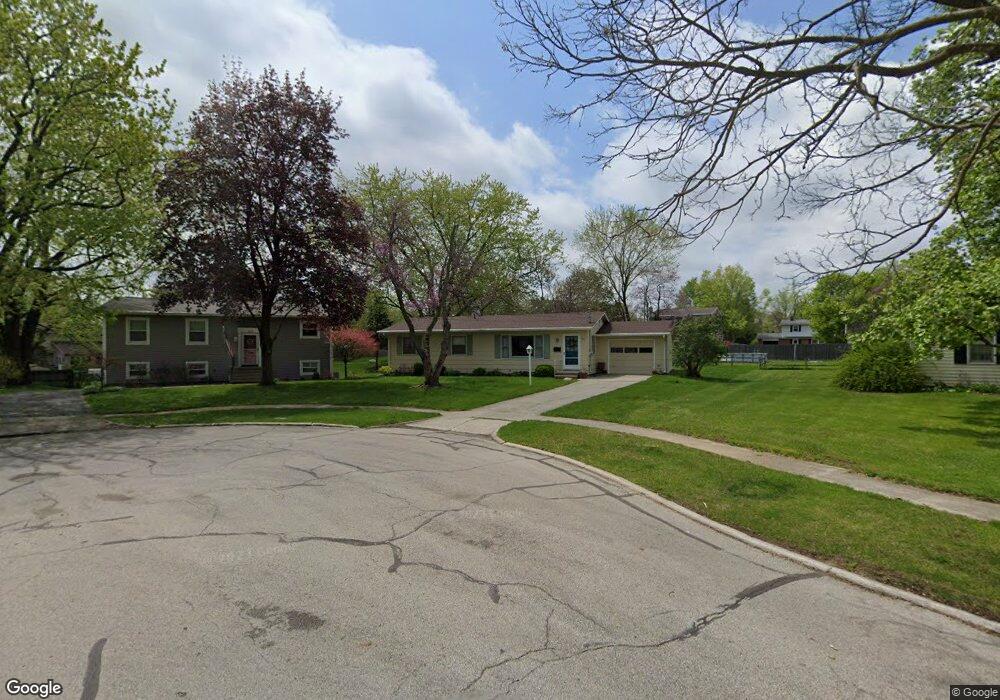 544 Scottdale Ct, Adrian, MI 49221 - photo 1