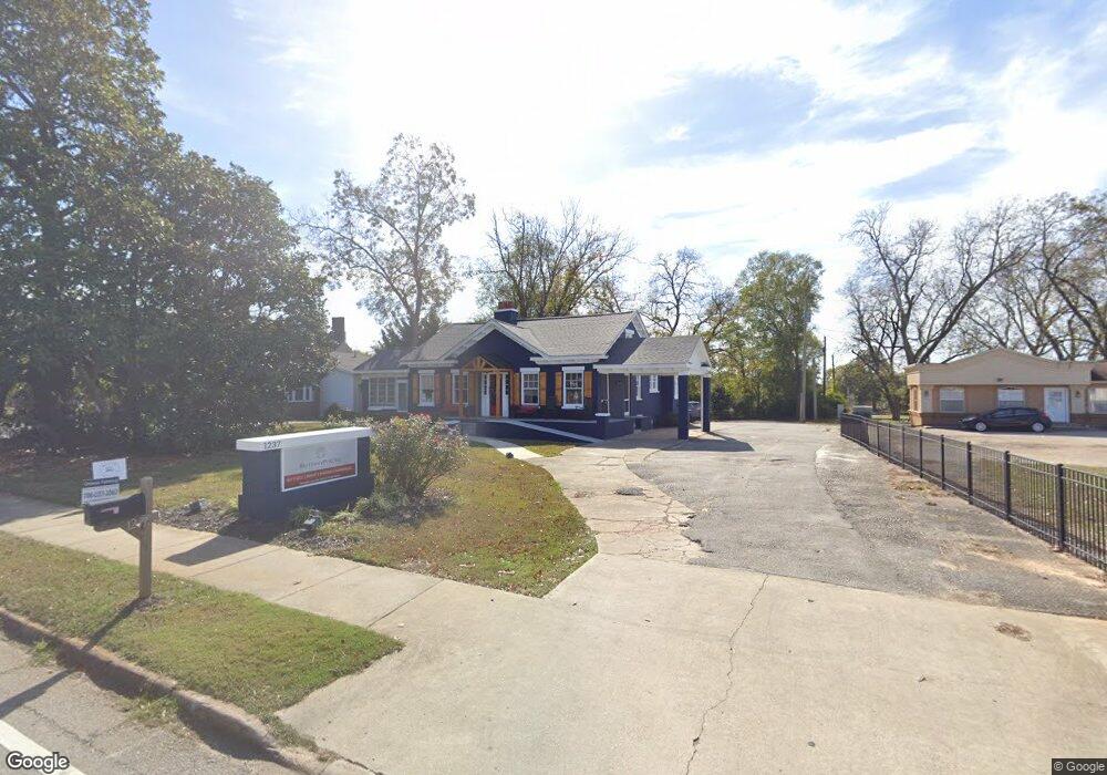 1237 S Elm St, Commerce, GA 30529 - photo 1