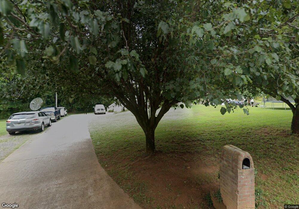 4010 Greystone Dr, Canton, GA 30115 - photo 1