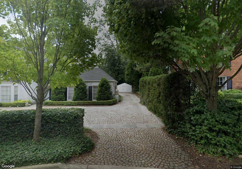 269 Lake Shore Rd, Grosse Pointe Farms, MI 48236 - photo 1