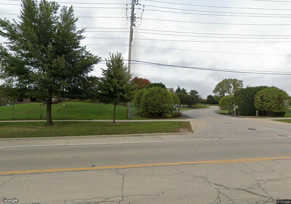 1961 Kingsley Cir, Northbrook, IL 60062 - photo 1