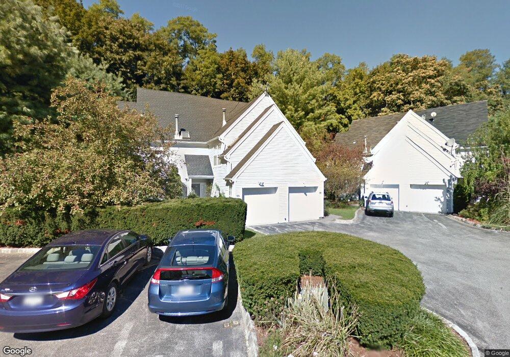 8B Olde Willow Way, Briarcliff Manor, NY 10510 - photo 1