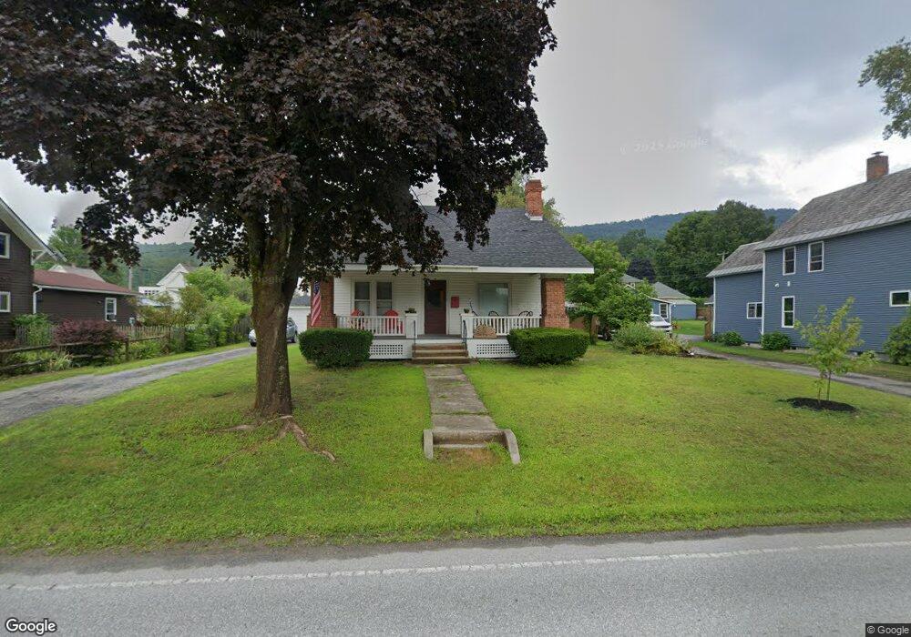 90 South St, Proctor, VT 05765 - photo 1