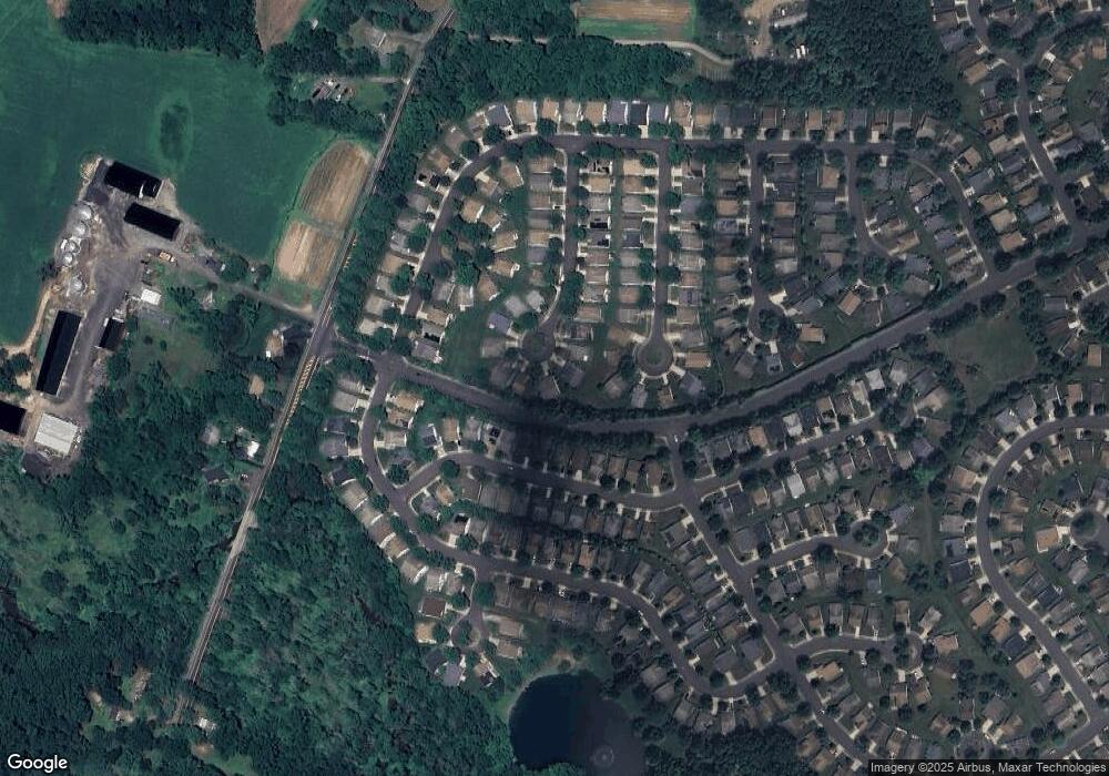 26 Fernwood Ct, Columbus, NJ 08022 - photo 1