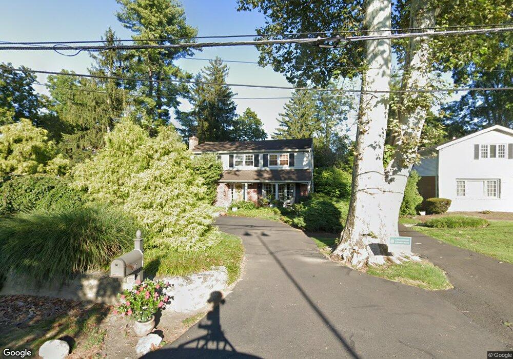 1005 Serpentine Ln, Wyncote, PA 19095 - photo 1