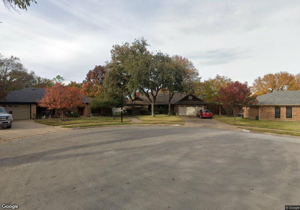 2505 New Haven Ct, Bedford, TX 76022 - photo 1