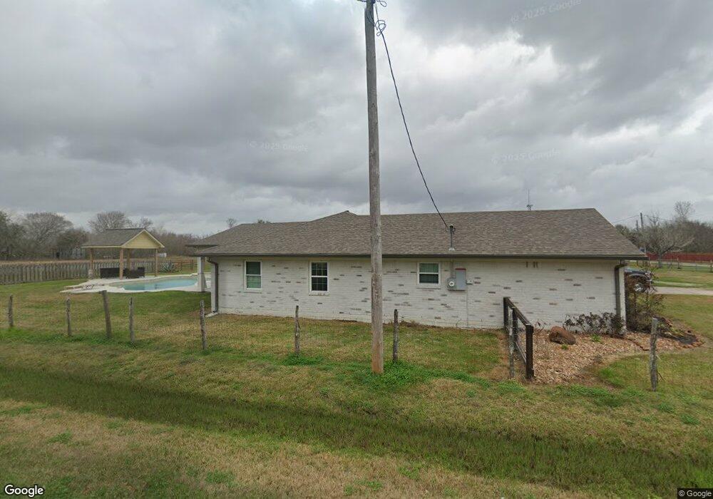 2027 County Road 695, Alvin, TX 77511 - photo 1
