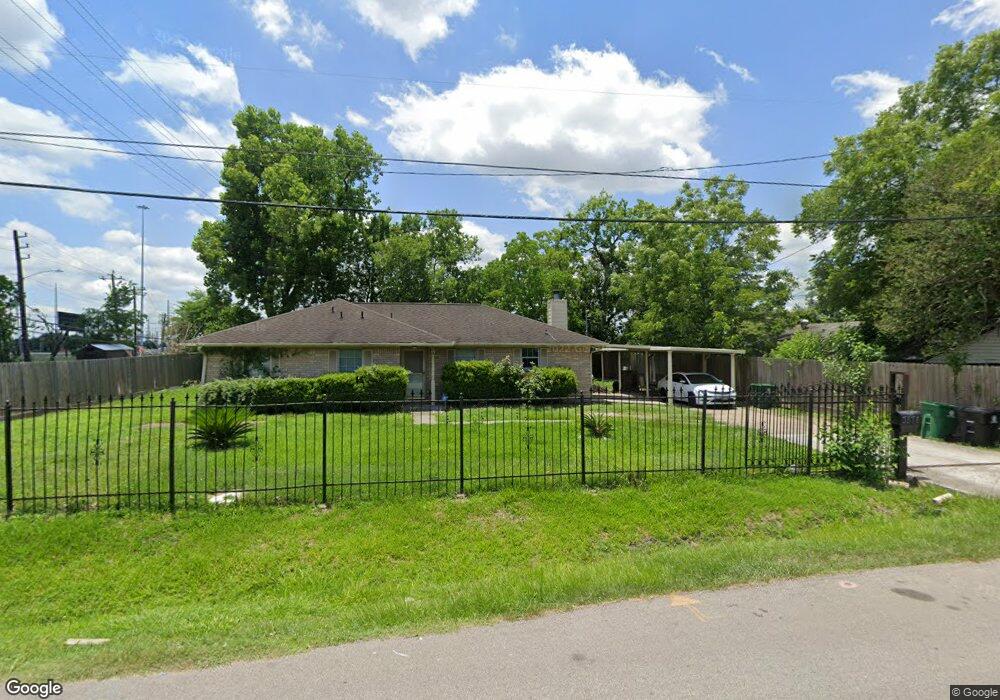 3574 Rebecca St, Houston, TX 77021 - photo 1
