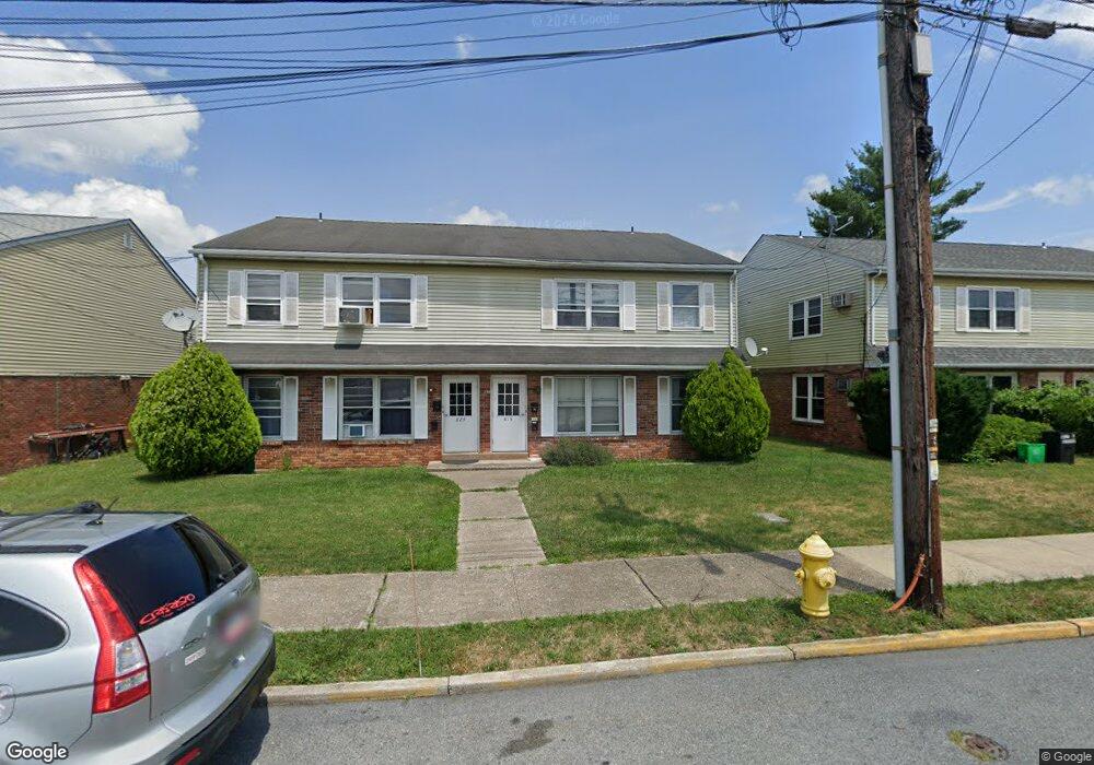 819 Ulster St unit 823, Allentown, PA 18109 - photo 1