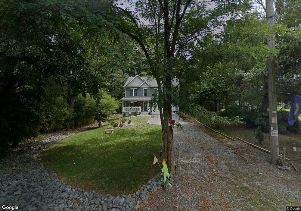 128 Cedar Ave, Colonial Beach, VA 22443 - photo 1