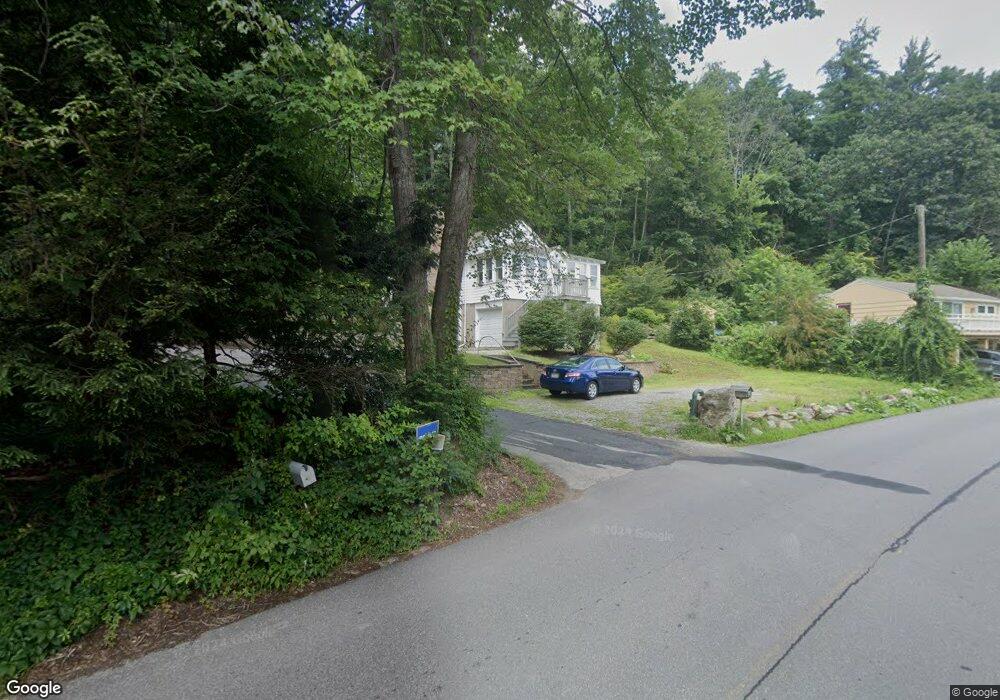 42A Cobbetts Pond Rd, Windham, NH 03087 - photo 1