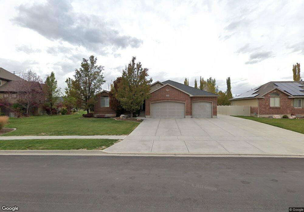 1634 Boulder Creek Ln, Layton, UT 84041 - photo 1