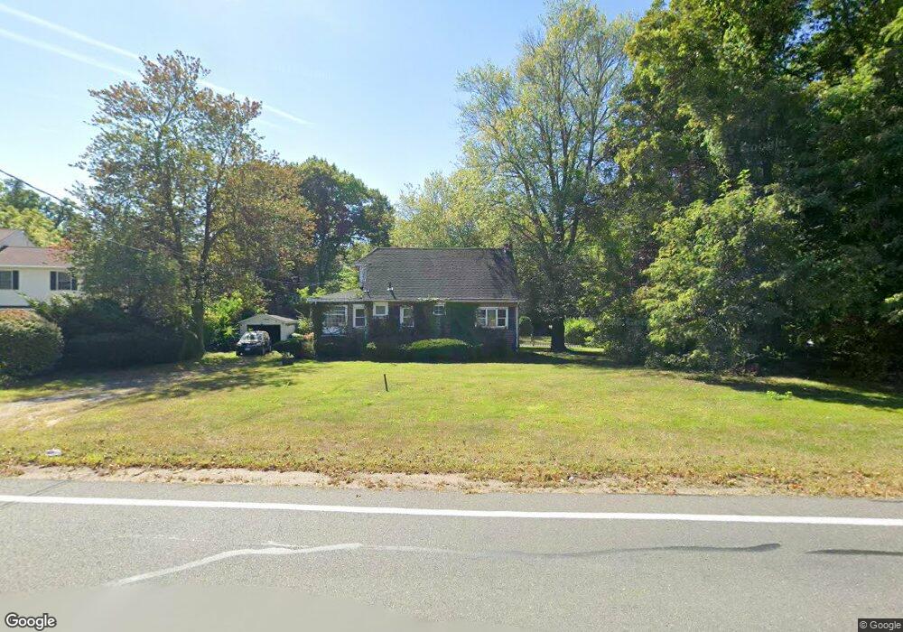 225 Cayenne St, West Springfield, MA 01089 - photo 1