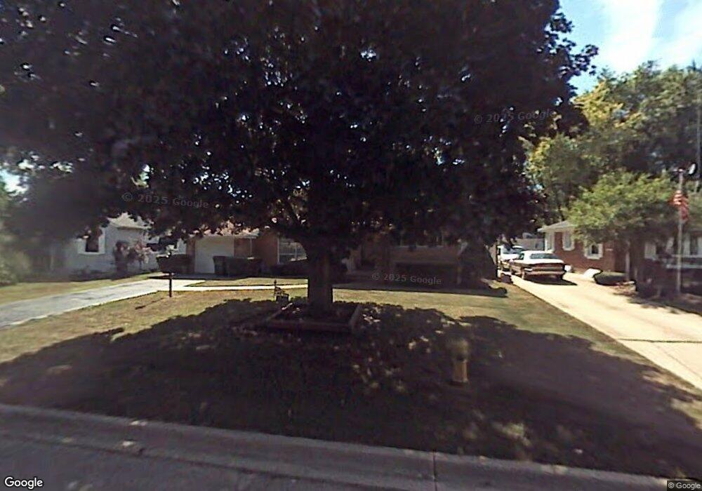 1946 Hickory St, Waukegan, IL 60087 - photo 1