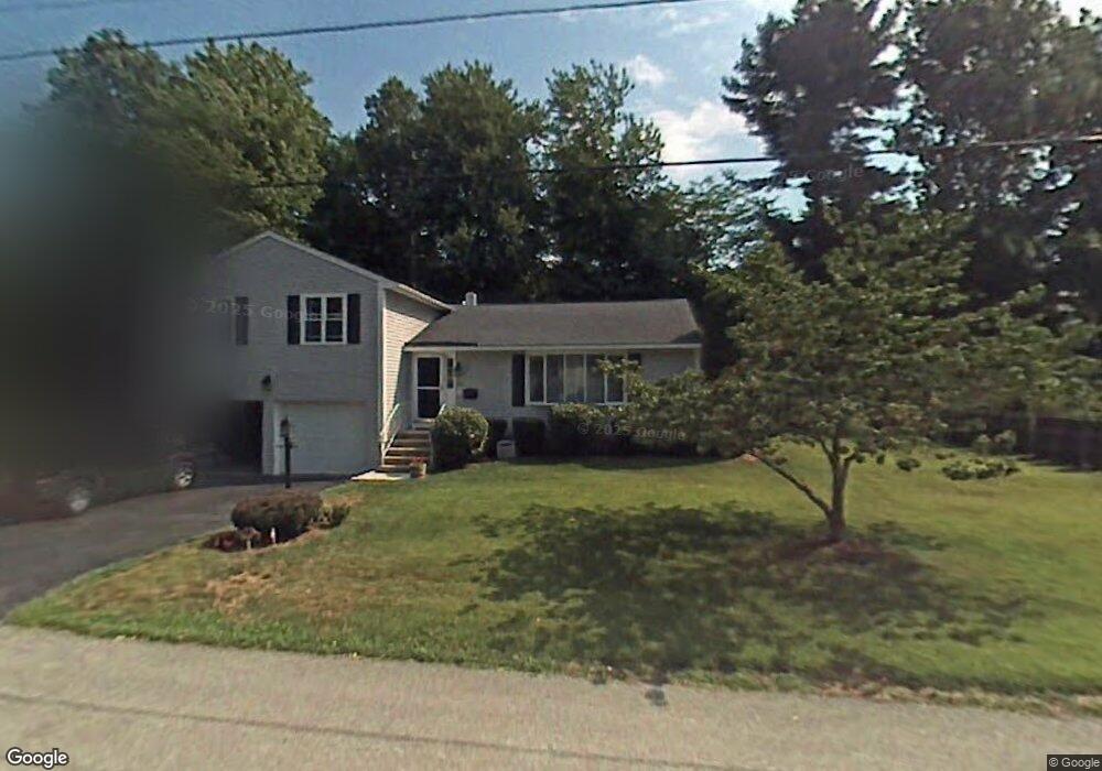 381 N Gate Rd, Manchester, NH 03104 - photo 1