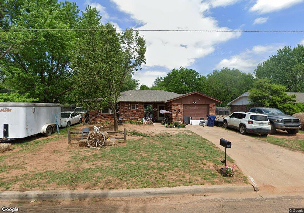 1505 E Beech Ave, Duncan, OK 73533 - photo 1