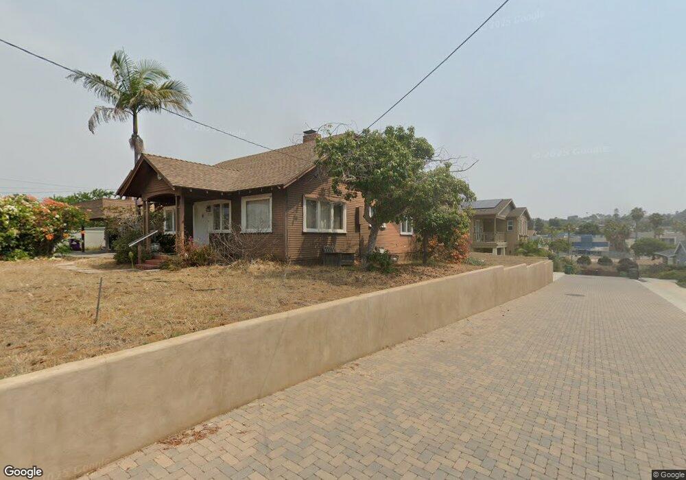 3758 Highland Dr, Carlsbad, CA 92008 - photo 1