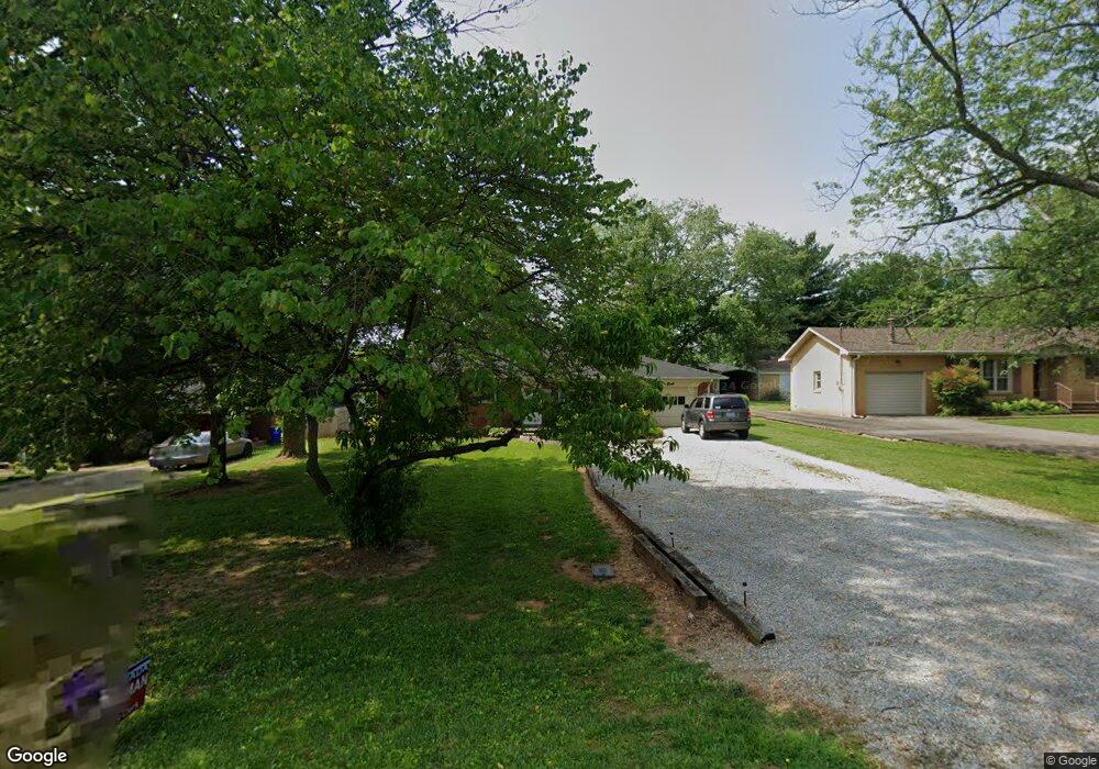 820 Strawberry Ln, Franklin, KY 42134 - photo 1