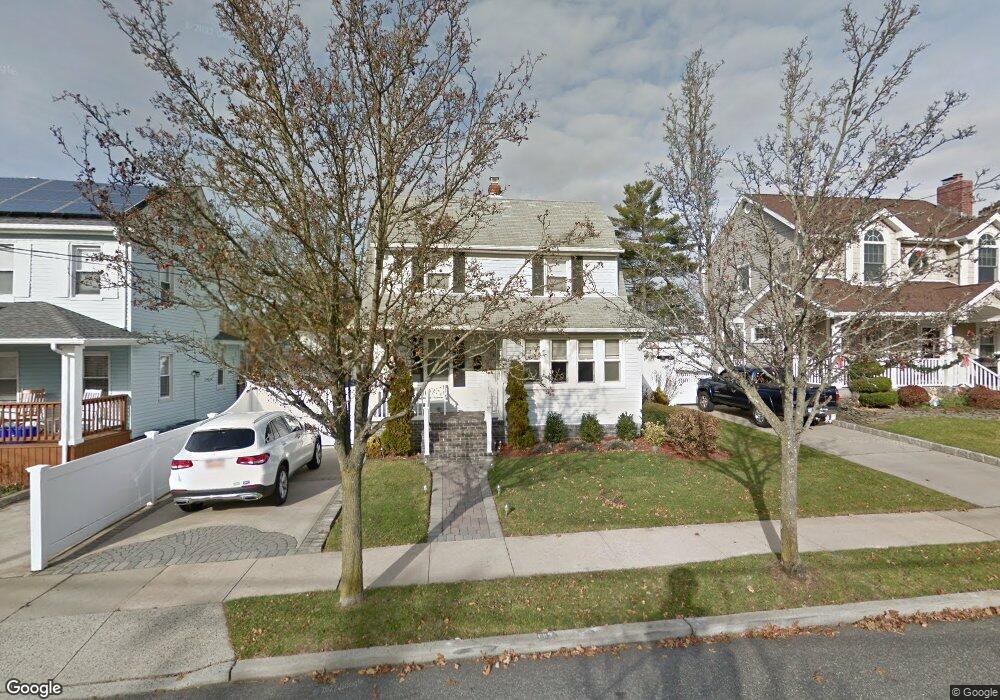 683 Adele Place, Baldwin, NY 11510 - photo 1