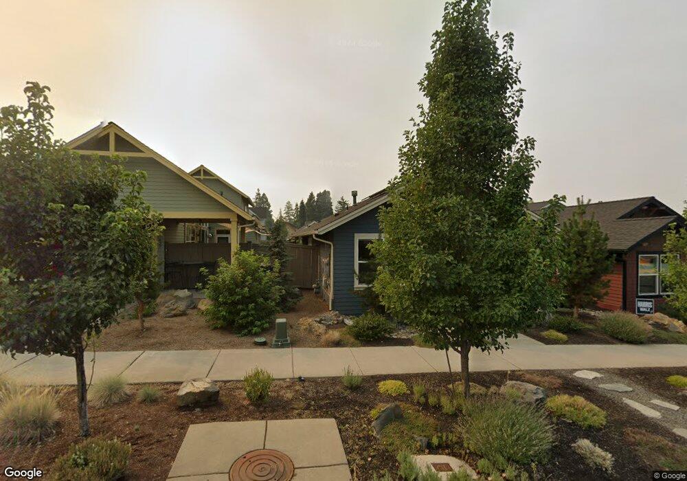 619 NE Vail Ln, Bend, OR 97701 - photo 1