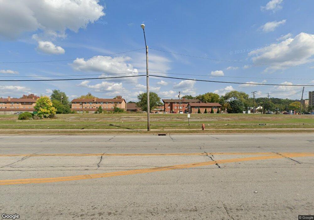 5259 Northfield Rd, Bedford Heights, OH 44146 - photo 1