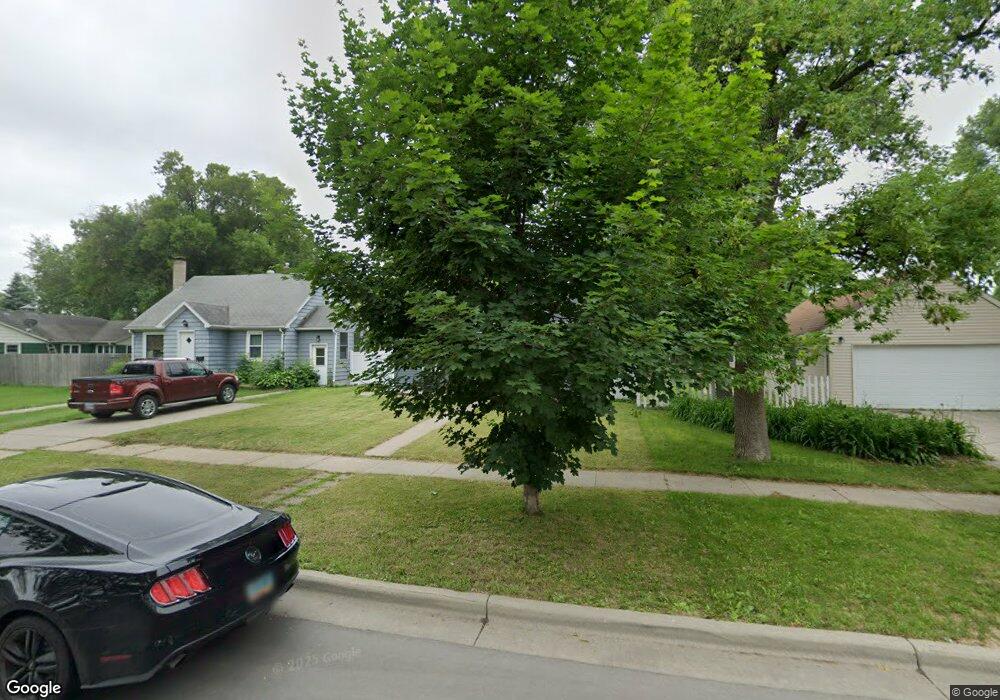 1810 4th St N, Fargo, ND 58102 - photo 1