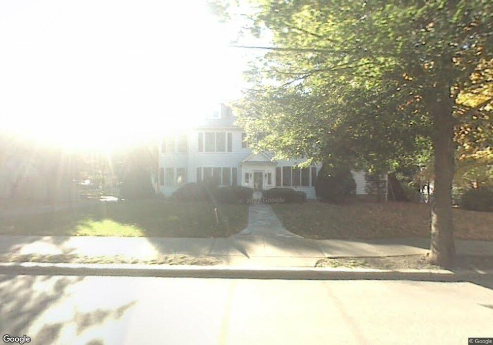 829 Chestnut St unit 829, Waban, MA 02468 - photo 1