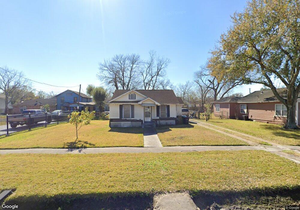 8126 Easton St, Houston, TX 77017 - photo 1