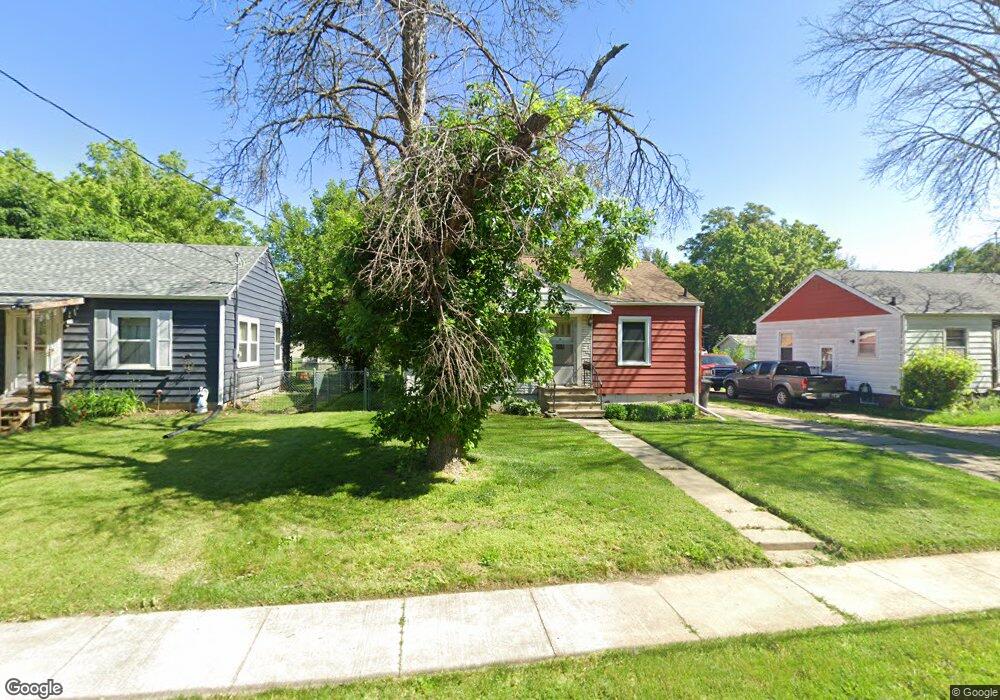 1223 Clinton Ave, Des Moines, IA 50313 - photo 1