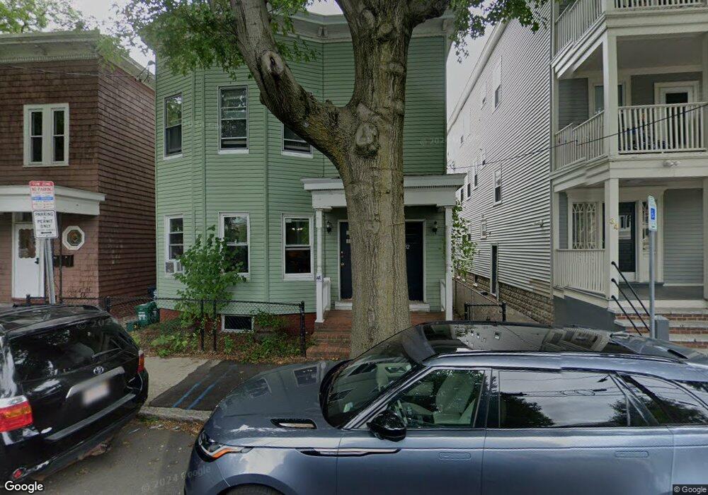 32 Willow St, Cambridge, MA 02141 - photo 1