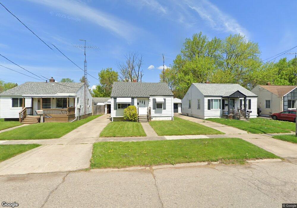 3718 Hogarth Ave, Flint, MI 48532 - photo 1