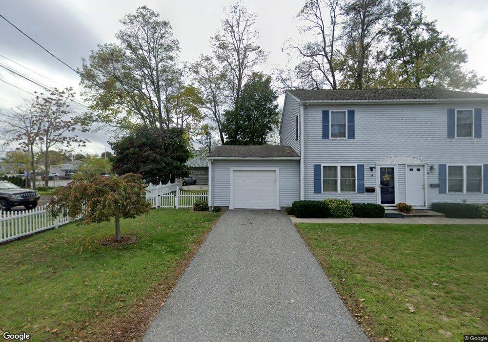 10 Willis St unit 1, Cranston, RI 02910 - photo 1